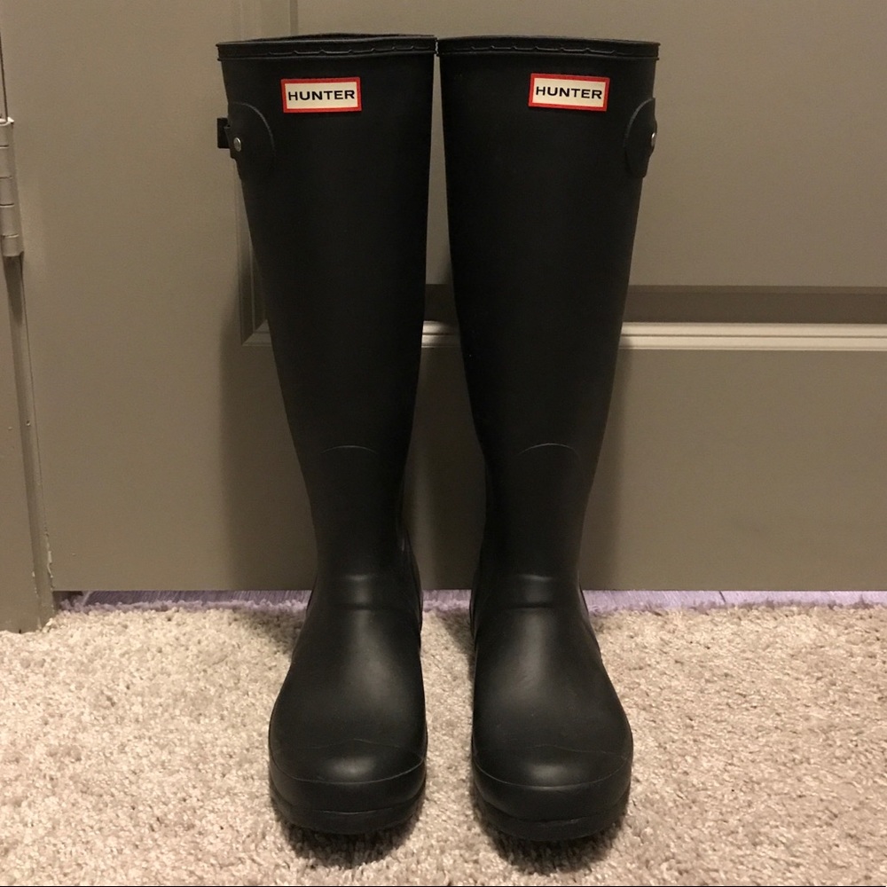 Hunter Boots, Black, size 9